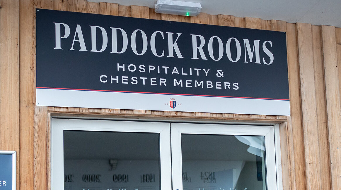 https://horseradishcatering.com/venues/chester-racecourse/paddock-rooms/ thumbnail image